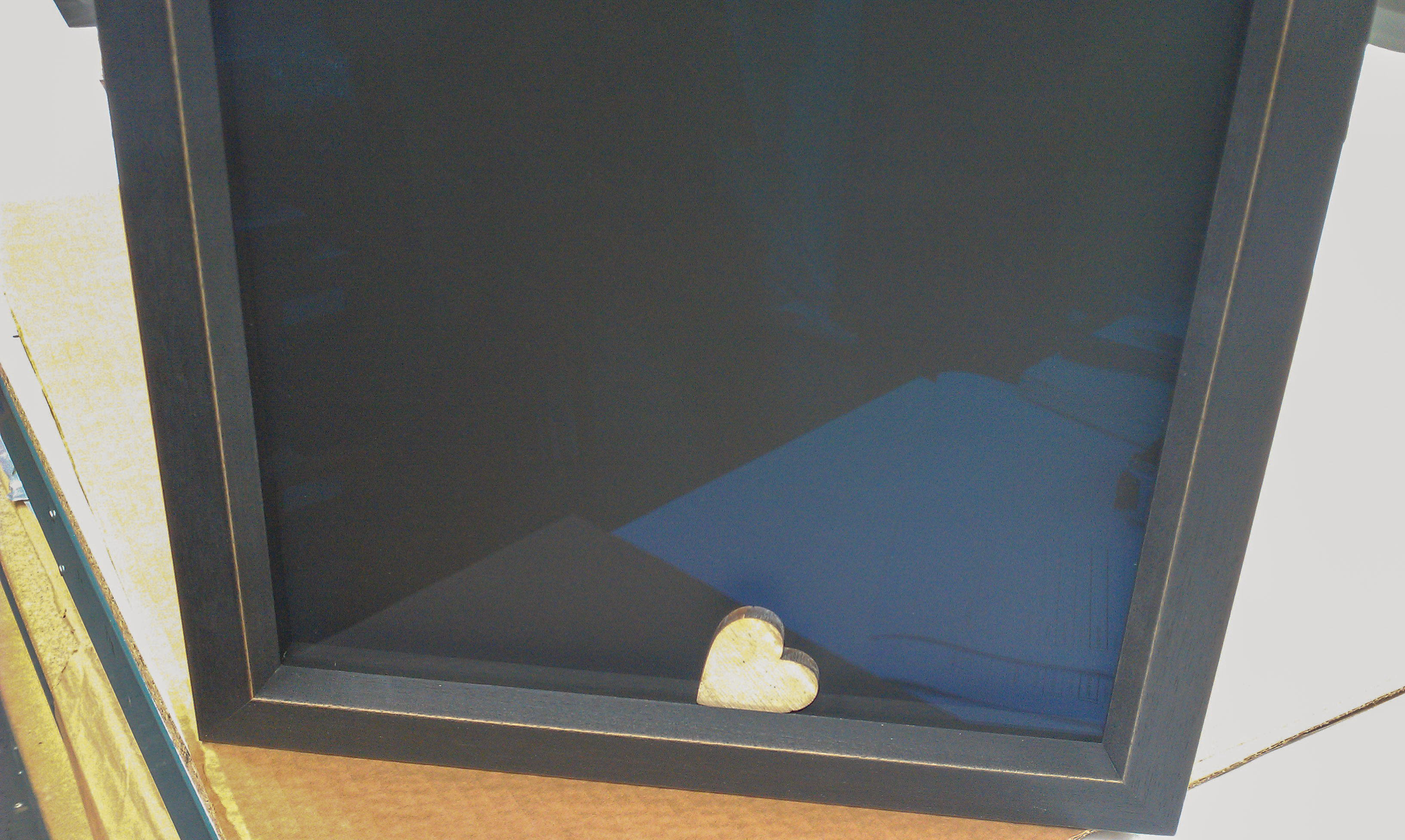 Custom box frames for artwork. / Harten Frameworks